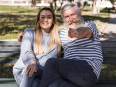 Eva (23) kan het niet bevatten: waarom wilde haar 78-jarige vader op hoge leeftijd nog kinderen?