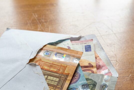 Onopgeëist erfenisgeld op jouw naam? zo controleer je het en vraag je het terug