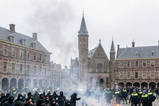 Alarm om megademonstratie 31 oktober in den haag: kamerlid vreest rellen en plunderingen